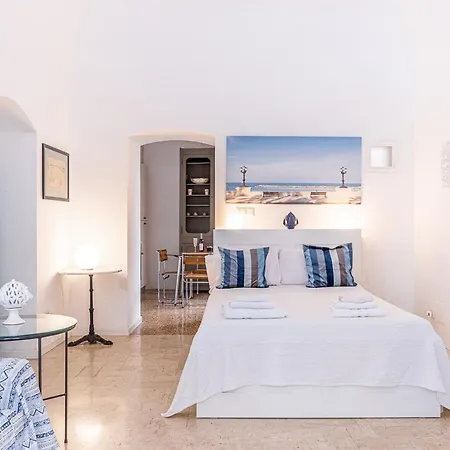 Apartment Via Boemondo Otto *